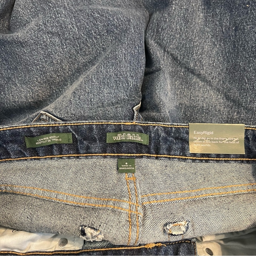 NWT Wild Fable Low Rise Bootcut Jeans Size 8 - Picture 10 of 10